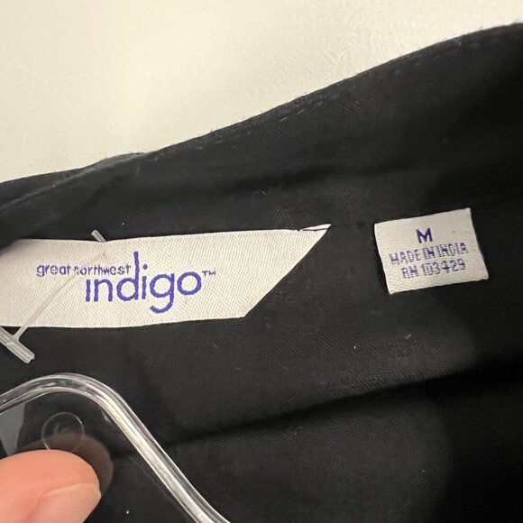 Great Northwest Indigo Pullover Top Long Roll Tab Sleeve Black Sz Medium Buttons - Picture 8 of 8